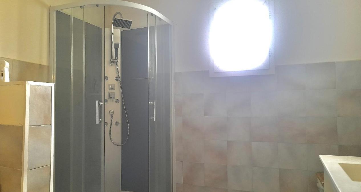 Appart 3 Lits Proche Mer, Centre-Ville Et Commerces Bastiya Dış mekan fotoğraf